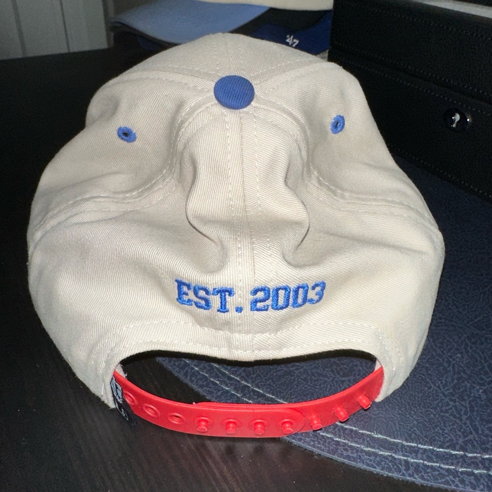 Barstool hat - Picture 2 of 3
